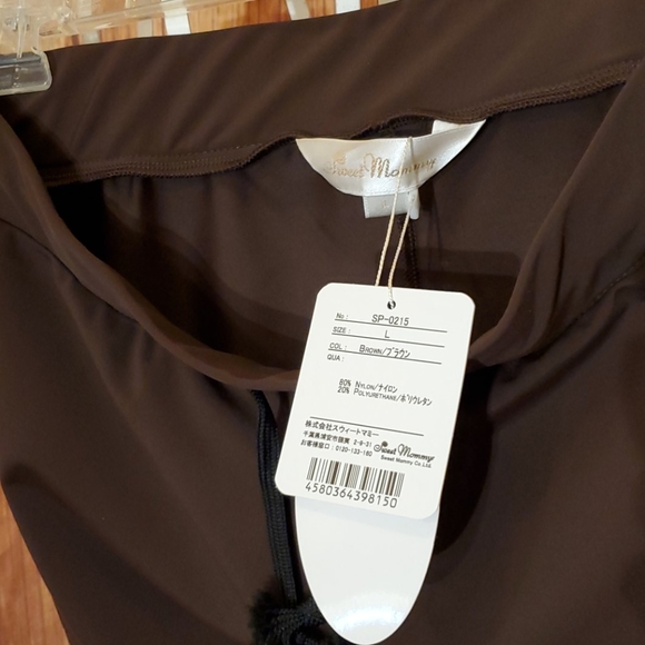 Sweet Mommy Maternity Brown Workout Shorts Sz L 3/$25 - Picture 4 of 4